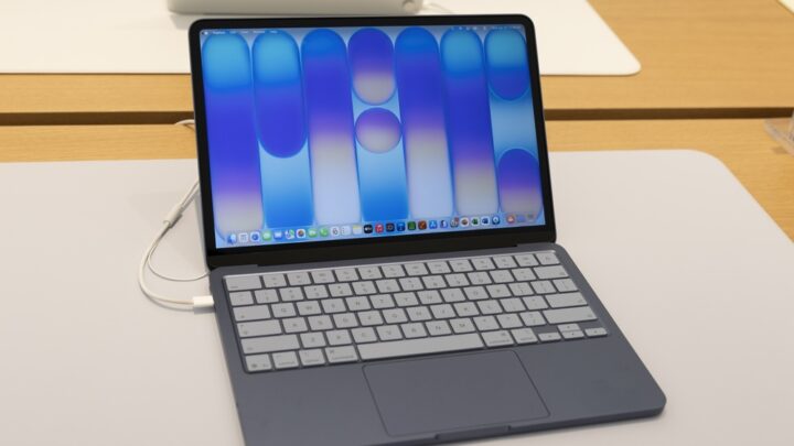 Aumento prezzi Apple MacBook iPad
