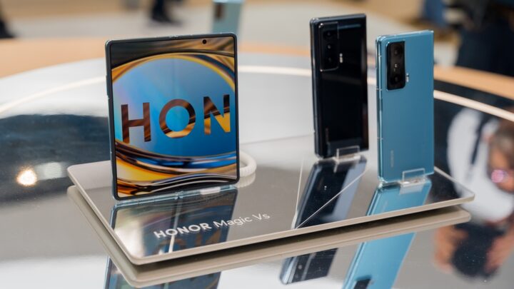 HONOR Magic V6 smartphone foldable