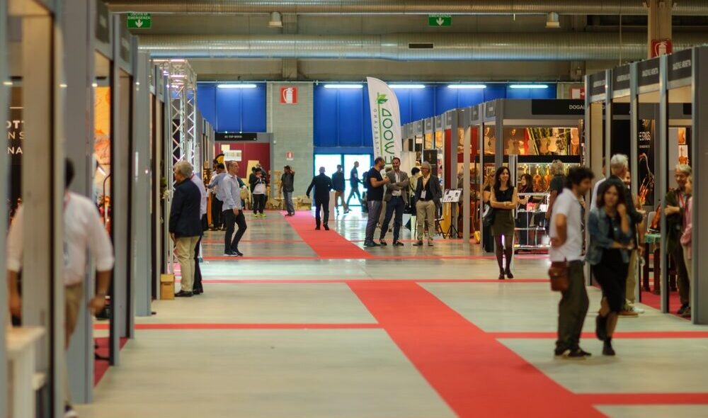 Commercio al dettaglio in Italia