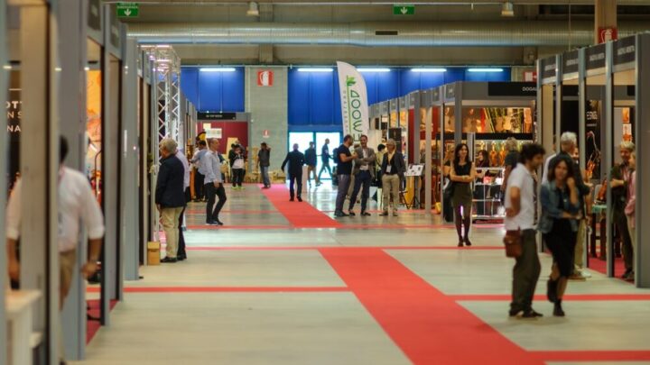 Commercio al dettaglio in Italia