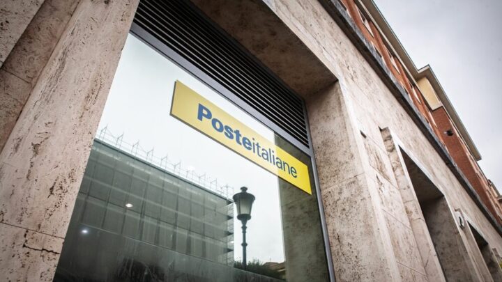 Postamat di Poste Italiane