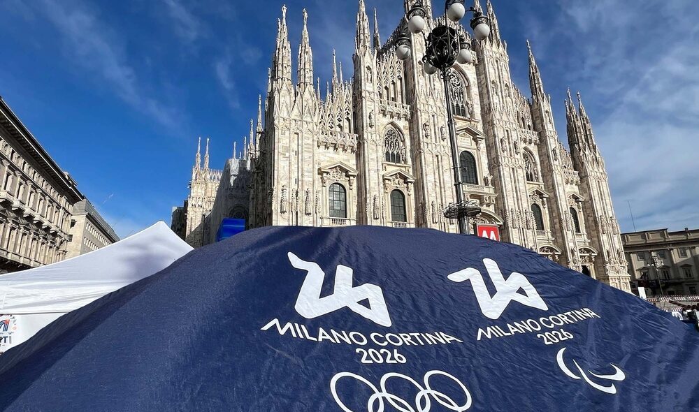 Volontari durante i Giochi Olimpici e Paralimpici di Milano Cortina