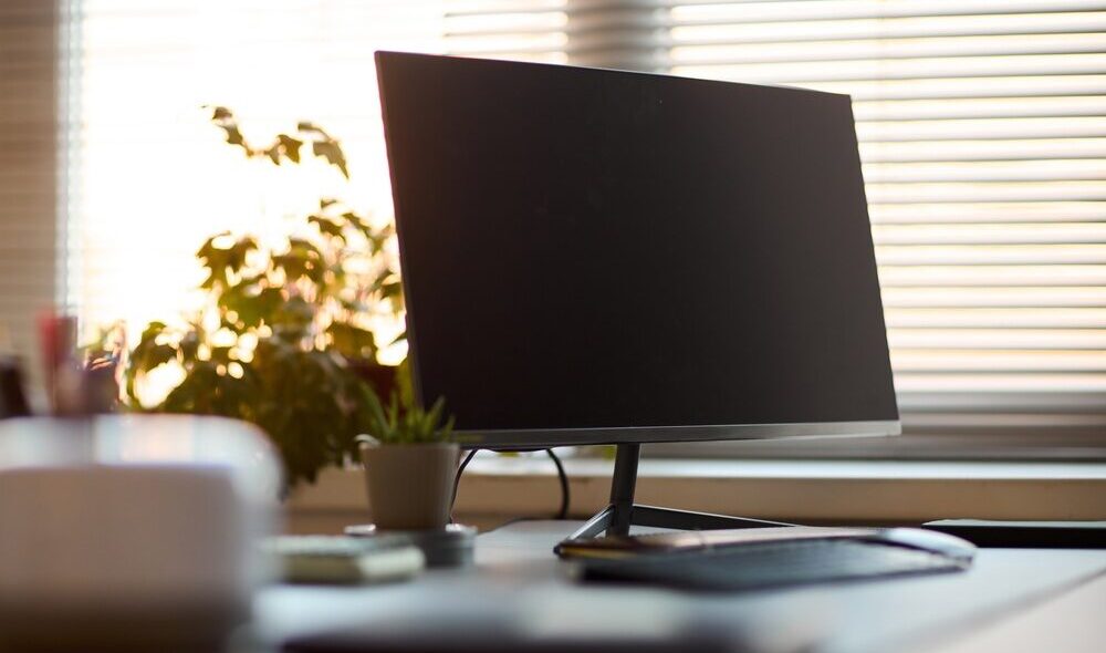 Dock USB-C Wavlink con tre monitor