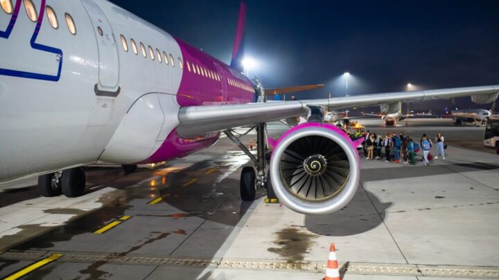 Aerei Wizz Air in volo