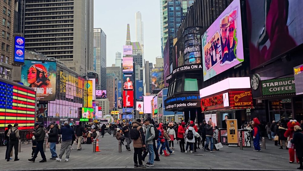 Il sindaco di New York Zohran Mamdani durante un intervento pubblico