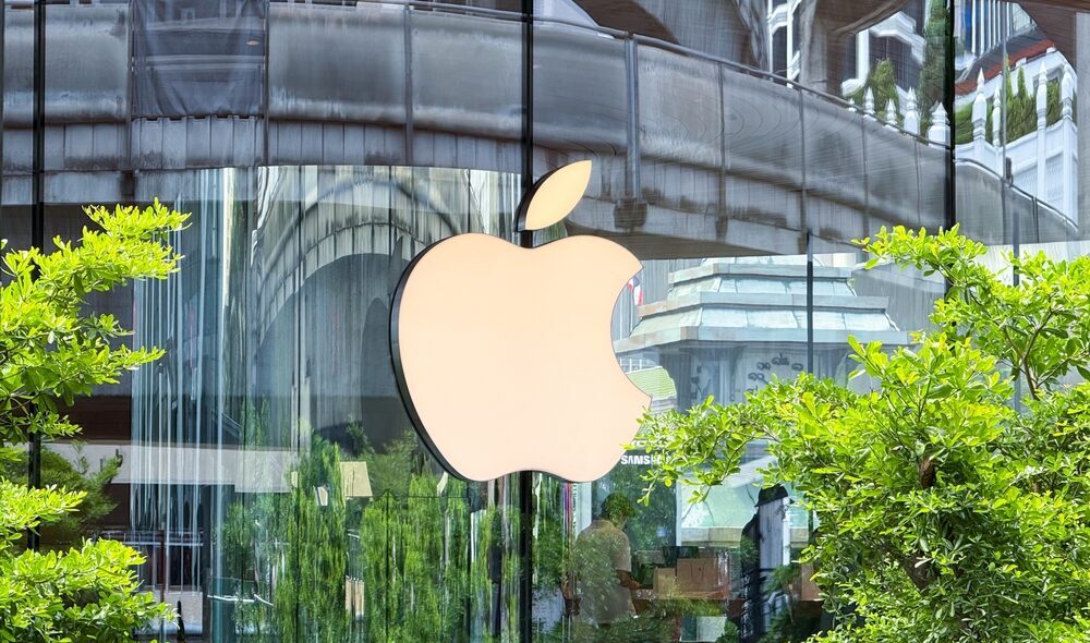 Logo Apple su sfondo bianco